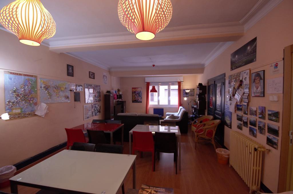 Hostel Hemingway Pamplona Exterior foto